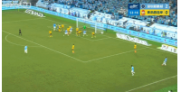加布里埃尔禁区乱战破门，新鹏城3-0领先西海岸